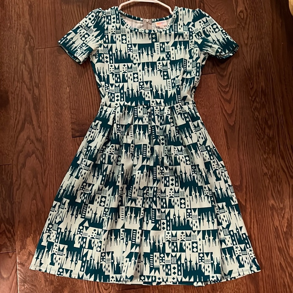 Lularoe Disney Castle women’s Dress size small